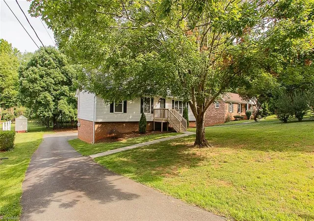 Photo 1 of Single family home for sale at 4125 Mill Crk Rd, Winston Salem, NC 27106 | MLS# 1224473 | Listing updated on 2026-09-02