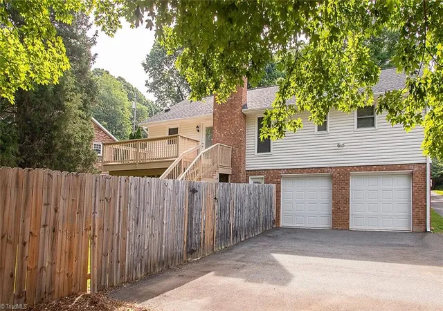 Photo 2 of Single family home for sale at 4125 Mill Crk Rd, Winston Salem, NC 27106 | MLS# 1224473 | Listing updated on 2026-09-02