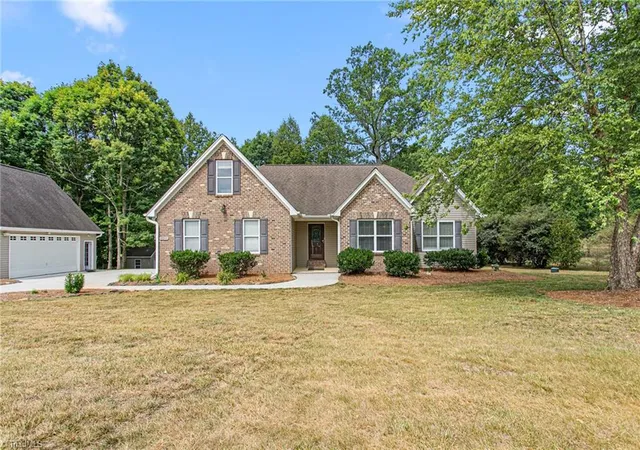 Homes for sale in Stokesdale, NC | 8475 Hunting Ct, Stokesdale, NC 27357 | MLS# 1224084