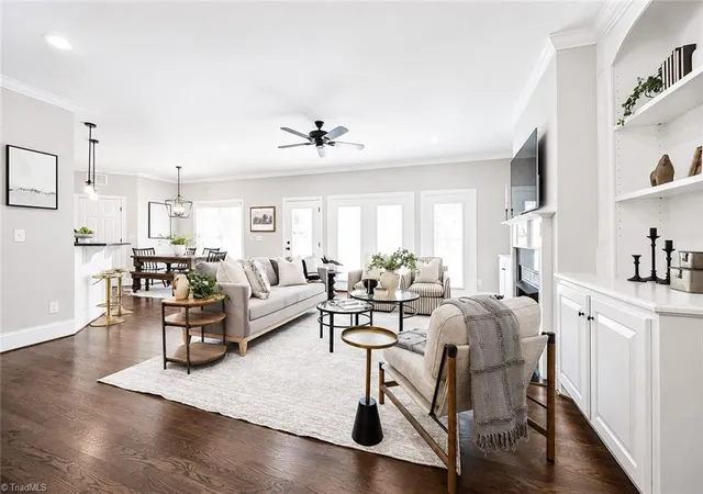 image of 4701 Pebble Lake Dr, Pfafftown, NC 27040 | MLS# 1232990