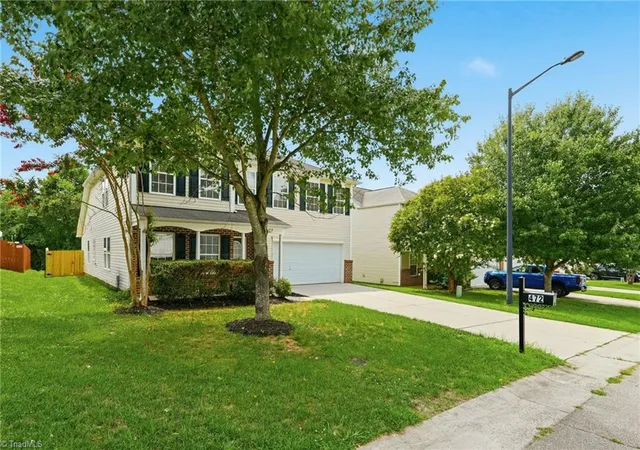 4th image of 472 Hancock Dr, Kernersville, NC 27284 | MLS# 1230870
