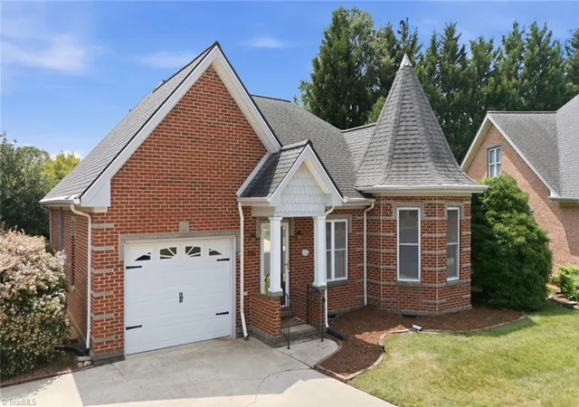 5th image of 516 Leston Gilbert Dr, Kernersville, NC 27284 | MLS# 1232865