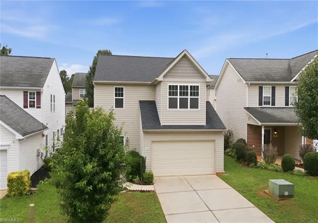 3rd image of 6715 Winners Dr, Whitsett, NC 27377 | MLS# 1230414
