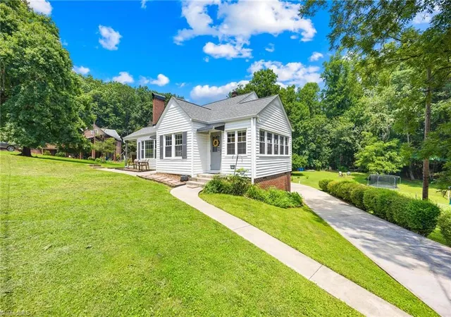 Photo 5 of Sale Pending at 370 Legion Dr, North Wilkesboro, NC 28659 | MLS# 1229450 | Listing updated on 2026-09-04