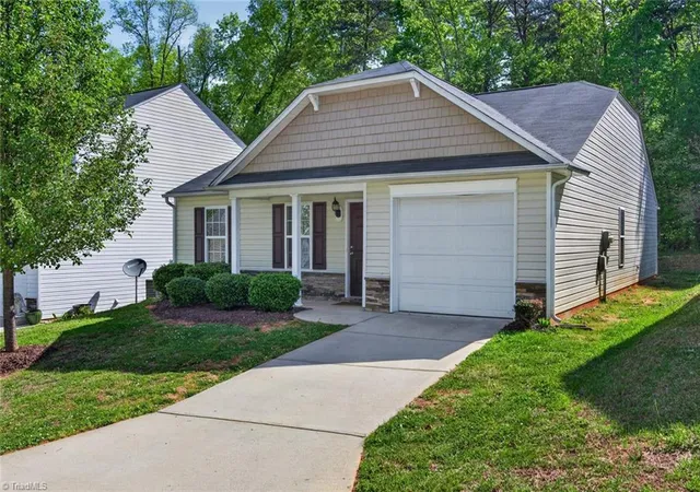Photo 2 of Sale Pending at 1257 Stonefield Xing Ct, Winston Salem, NC 27107 | MLS# 1228416 | Listing updated on 2026-08-24