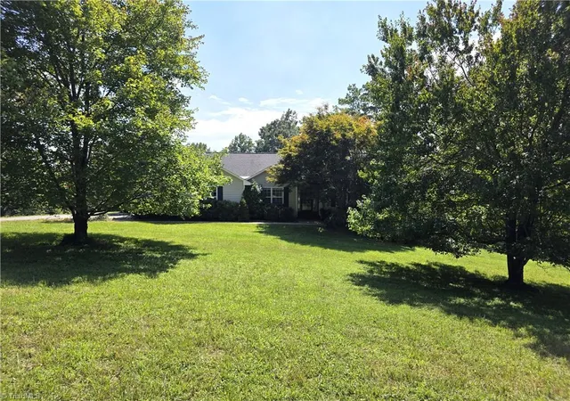 Photo 3 of Single family home for sale at 1701 Greenhill Rd, Mount Airy, NC 27030 | MLS# 1234116 | Listing updated on 2026-08-31