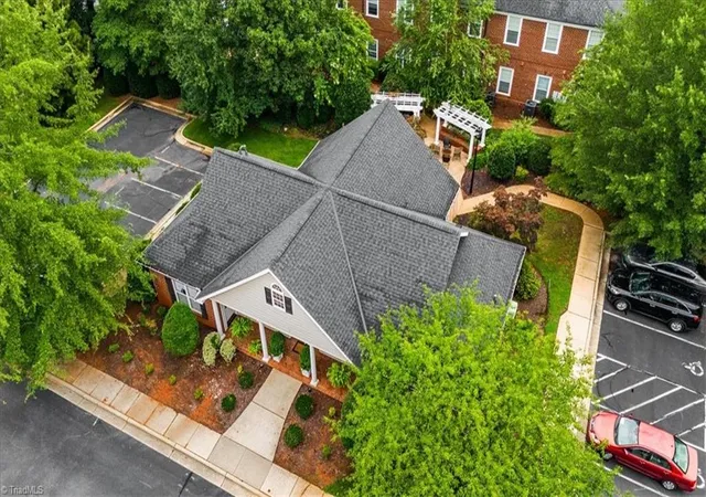 48th image of 524 College Rd #307, Greensboro, NC 27410 | MLS# 1230578