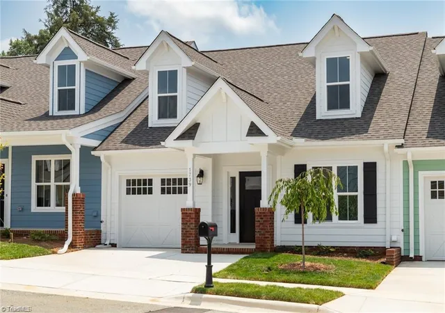 Homes for sale in Haw River, NC | 1739 Old Fields Blvd, Haw River, NC 27258 | MLS# 1219376