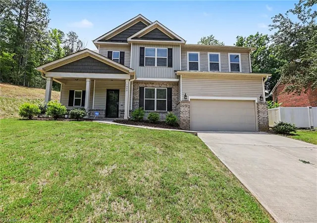 Photo 1 of Single family home for sale at 1009 Haynoke Dr, Graham, NC 27253 | MLS# 1225487 | Listing updated on 2026-09-09