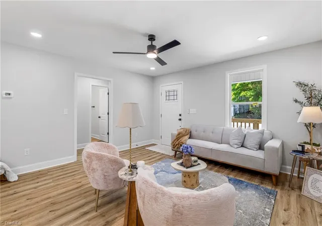 Photo 4 of Sale Pending at 912 Roosevelt St, Winston Salem, NC 27105 | MLS# 1227990 | Listing updated on 2026-09-04