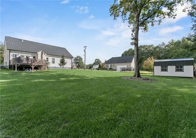 42nd image of 1205 Stonewyck Dr, Salisbury, NC 28146 | MLS# 1216362