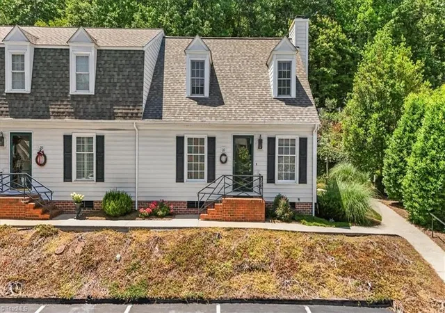 2nd image of 330 W Presnell St, Asheboro, NC 27203 | MLS# 1228105