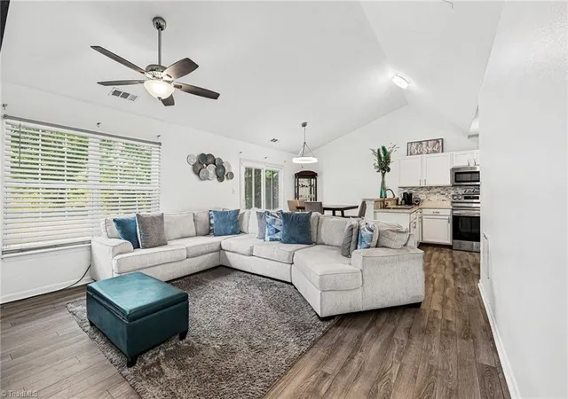 5th image of 3421 Glen Lyon Dr, Winston Salem, NC 27107 | MLS# 1219291