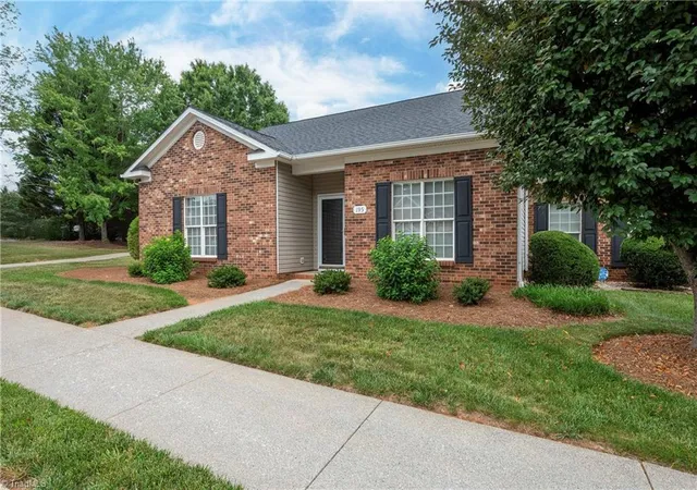 Homes for sale in Clemmons, NC | 195 Stadium Oaks Dr, Clemmons, NC 27012 | MLS# 1223749