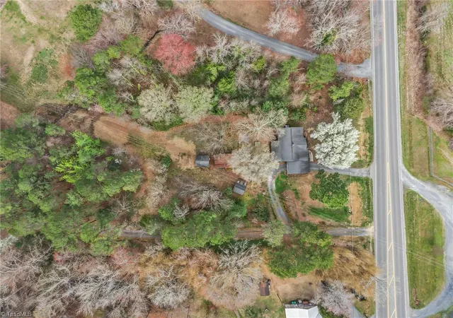 Homes for sale in Asheboro, NC | 5498 S Us Hwy 220, Asheboro, NC 27205 | MLS# 1212205