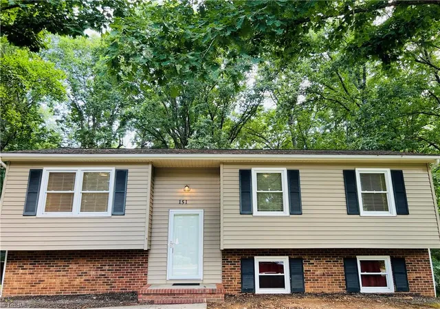 Homes for sale in Mount Airy, NC | 151 Wedgewood Dr, Mount Airy, NC 27030 | MLS# 1226723