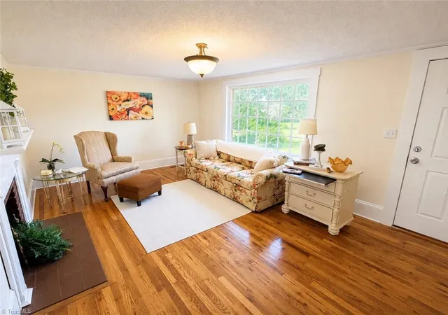 Photo 5 of Single family home for sale at 226 White Plains Rd, Roaring River, NC 28669 | MLS# 1230510 | Listing updated on 2026-08-17