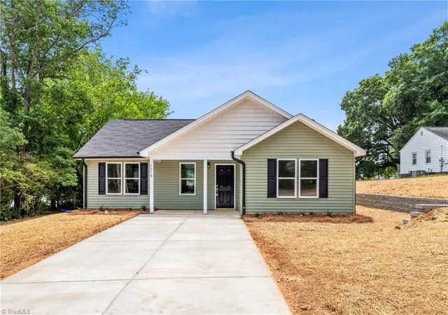 Homes for sale in Eden, NC | 1318 Delaware Ave, Eden, NC 27288 | MLS# 1224913