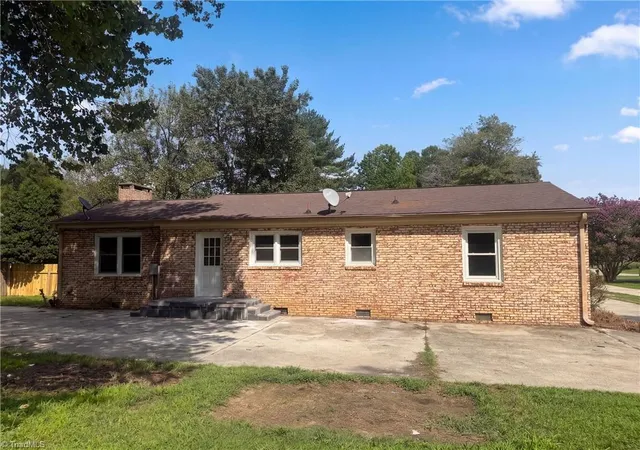 5th image of 4503 Southern Webbing Mill Rd, Greensboro, NC 27405 | MLS# 1232850