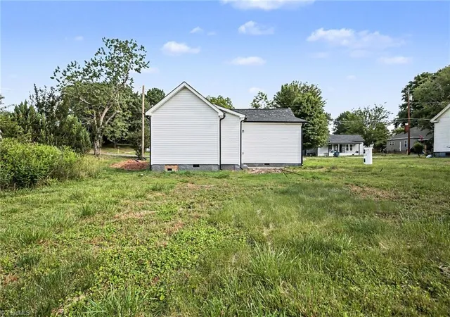 Homes for sale in Eden, NC | 1436 Delaware Ave, Eden, NC 27288 | MLS# 1222995