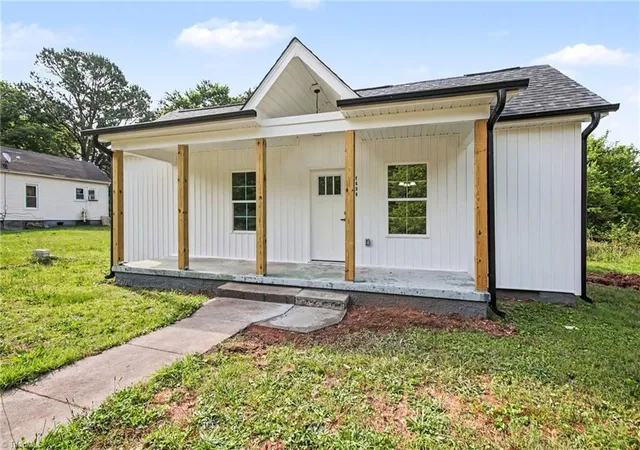 Homes for sale in Eden, NC | 1436 Delaware Ave, Eden, NC 27288 | MLS# 1222995