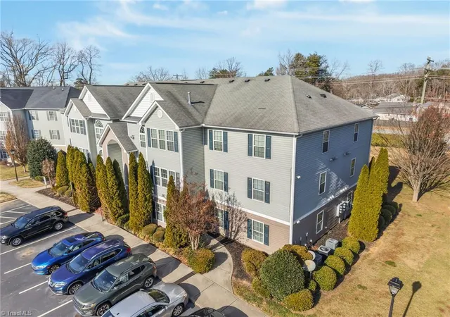 Photo 3 of Sale Pending at 4702 Pennoak Ln #C, Greensboro, NC 27407 | MLS# 1205197 | Listing updated on 2026-10-08