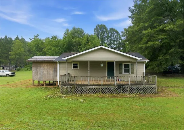 1st image of 300 Brewer Rd, Mayodan, NC 27027 | MLS# 1228667