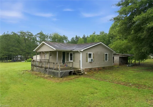 2nd image of 300 Brewer Rd, Mayodan, NC 27027 | MLS# 1228667