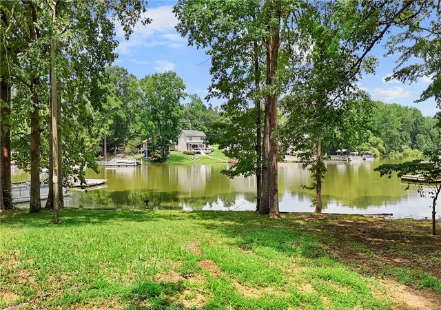 3rd image of 326 Coleman Dr, Lexington, NC 27292 | MLS# 1229223