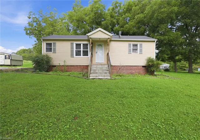 Photo 1 of Single family home for sale at 2138 Nc Hwy 62, Burlington, NC 27217 | MLS# 1230843 | Listing updated on 2026-09-11