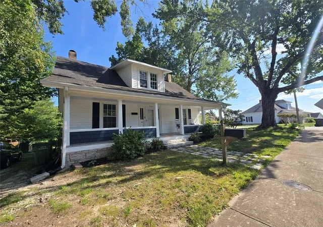 1st image of 309 Taylor St, Mount Airy, NC 27030 | MLS# 1225659