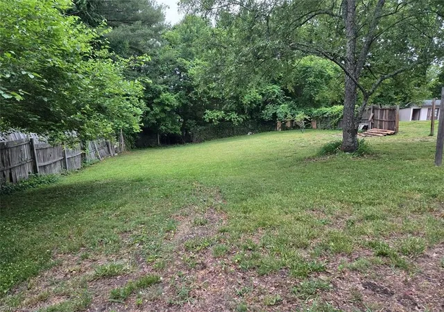 28th image of 309 Taylor St, Mount Airy, NC 27030 | MLS# 1225659