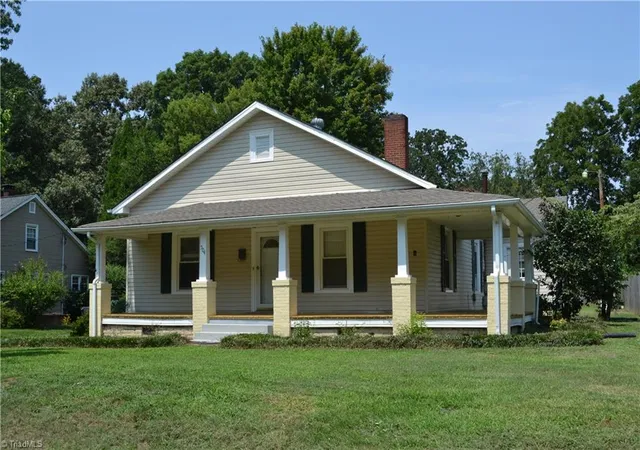 26th image of 504 W Murphy St, Madison, NC 27025 | MLS# 1231213