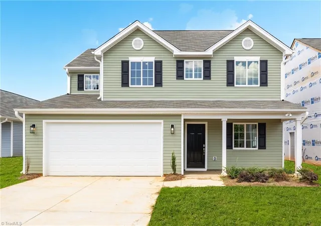 Photo 1 of Single family home for sale at 4127 Falston Dr, Greensboro, NC 27405 | MLS# 1233338 | Listing updated on 2026-08-25