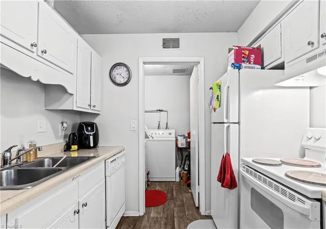 5th image of 2260 Sunderland Rd #74W, Winston Salem, NC 27103 | MLS# 1227710