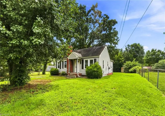 38th image of 238 Underwood St, Asheboro, NC 27203 | MLS# 1231293