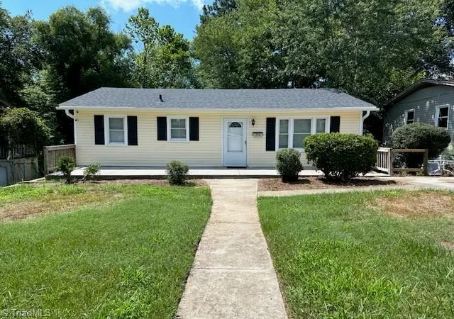 Photo 1 of Single family home for sale at 558 Kinard Dr, Winston Salem, NC 27101 | MLS# 1233151 | Listing updated on 2026-08-24