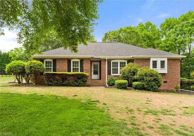 2nd image of 211 Hidden Creek Dr, Advance, NC 27006 | MLS# 1219425