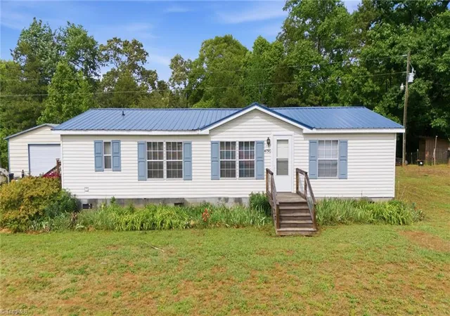 1st image of 4790 Waynick Meadow Rd, Asheboro, NC 27205 | MLS# 1218906
