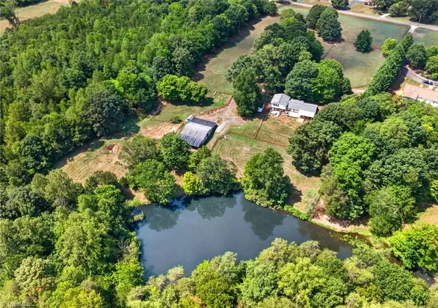 Photo 2 of Single family home for sale at 8546 Hudson James Rd, Summerfield, NC 27358 | MLS# 1231198 | Listing updated on 2026-09-17