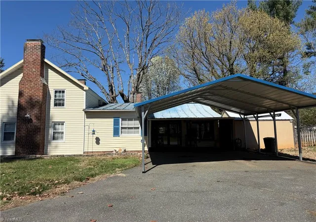 4th image of 6937 Nc Hwy 66 S, King, NC 27021 | MLS# 1229897
