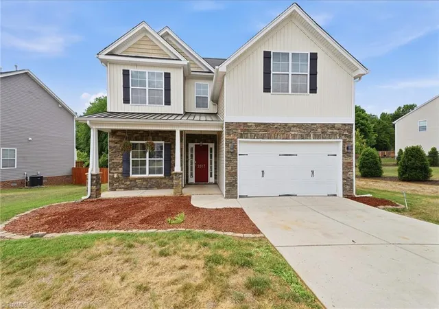 Homes for sale in Whitsett, NC | 2017 Heron Pointe Dr, Whitsett, NC 27377 | MLS# 1225144