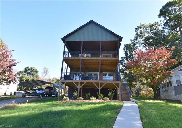2nd image of 310 Lake Shore Ave, Lexington, NC 27292 | MLS# 1215288