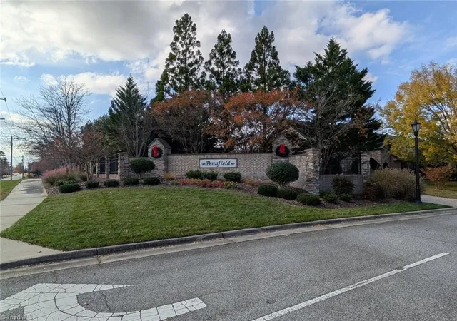 Photo 1 of Single family home for sale at 2731 Croquet Cir, High Point, NC 27262 | MLS# 1202428 | Listing updated on 2025-11-17