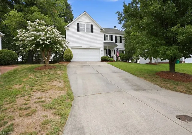 Photo 1 of Single family home for sale at 4020 Maid Marion Ct, Jamestown, NC 27282 | MLS# 1228371 | Listing updated on 2026-09-17