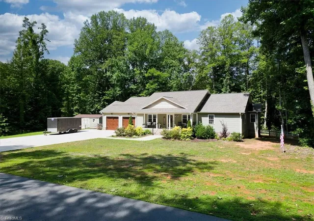 4th image of 5086 Appalachian Rd, Winston Salem, NC 27105 | MLS# 1225932