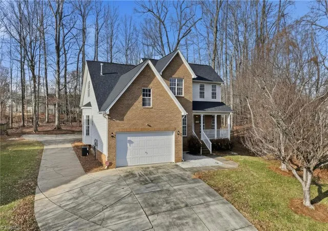 Photo 1 of Sale Pending at 4336 Clovelly Dr, Greensboro, NC 27406 | MLS# 1211891 | Listing updated on 2026-09-19