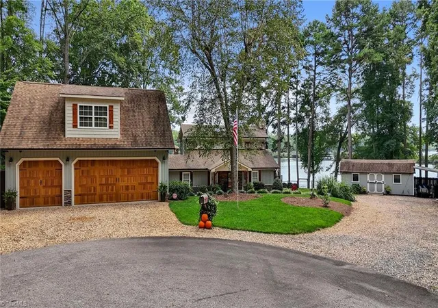Photo 3 of Sale Pending at 360 Tamarac Shrs Dr, Salisbury, NC 28146 | MLS# 1195308 | Listing updated on 2026-07-18