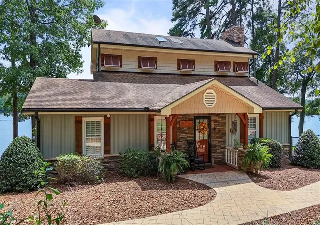 Photo 3 of Sale Pending at 360 Tamarac Shrs Dr, Salisbury, NC 28146 | MLS# 1195308 | Listing updated on 2026-07-18