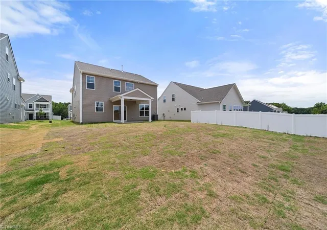 45th image of 2004 Abbotts Vista Dr, Kernersville, NC 27284 | MLS# 1212452